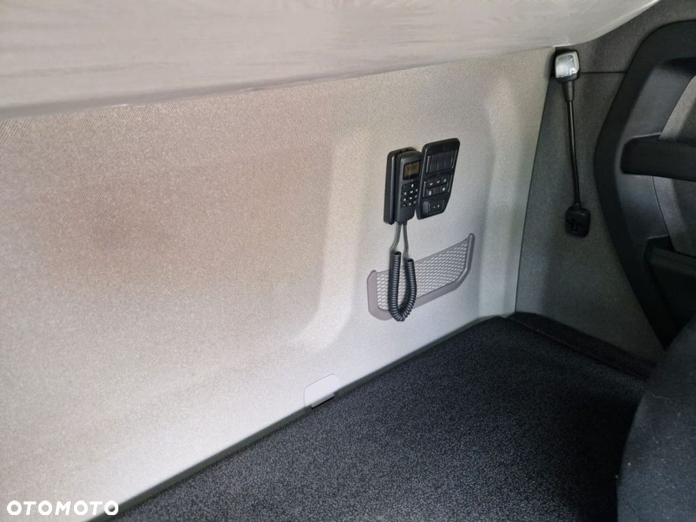 Scania R460A4x2EB Regulowane Siodło - 24