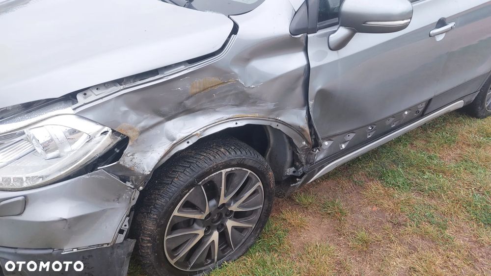 Suzuki SX4 S-Cross 1.6 DDiS Premium Plus - 5