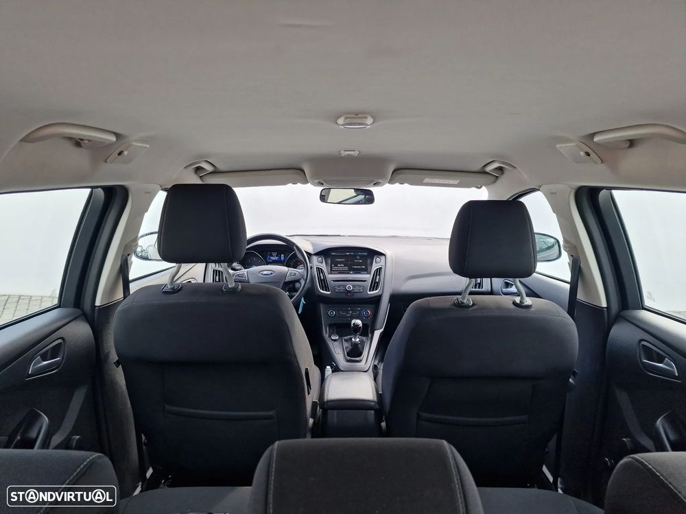 Ford Focus SW 1.5 TDCi DPF S&S Trend - 10