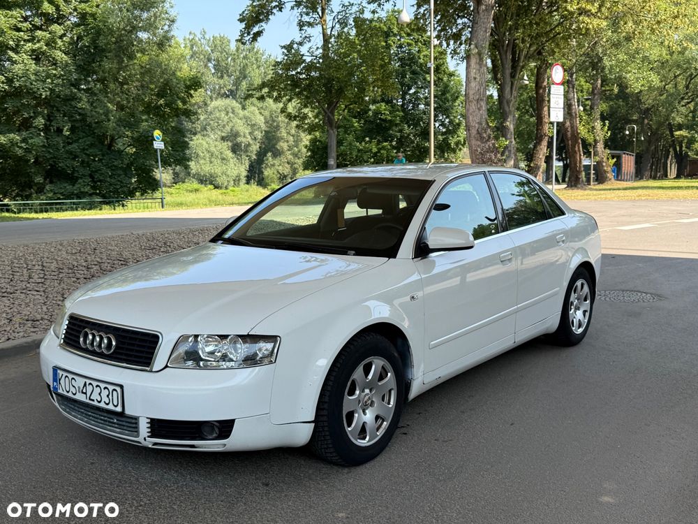 Audi A4 Limousine - 2