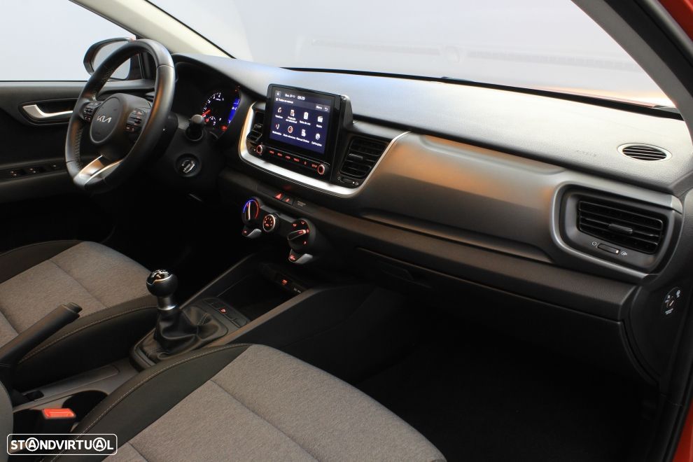 Kia Stonic 1.2 Dynamic - 22