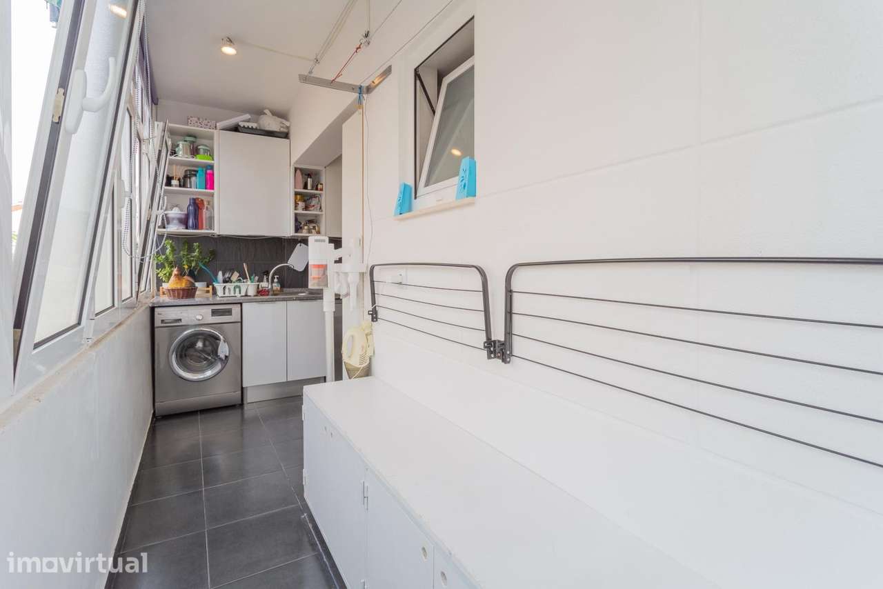 Apartamento T2 Remodelado - Laranjeiro - Grande imagem: 4/16
