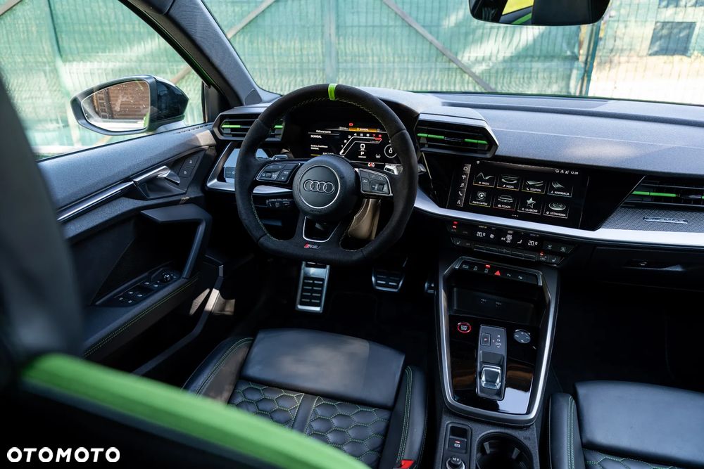 Audi RS3 Sportback TFSI Quattro S tronic - 29