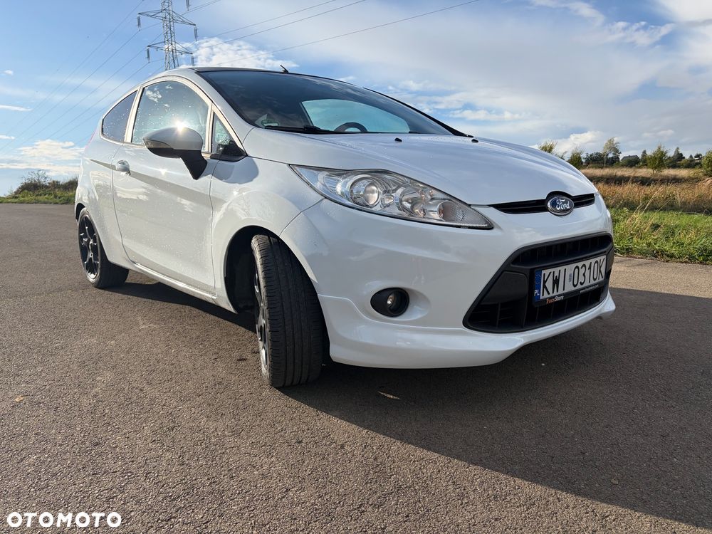Ford Fiesta - 29