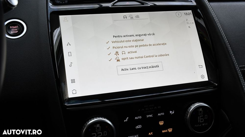 Jaguar E-Pace P300e AWD R-Dynamic HSE - 18
