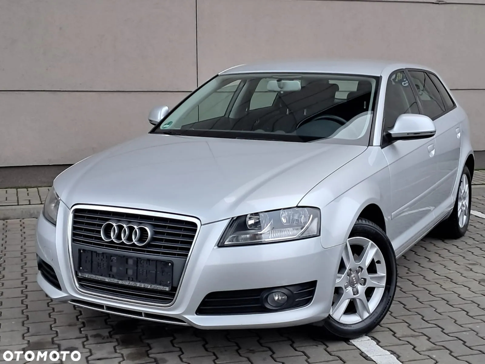 Audi A3 1.6 Attraction - 10