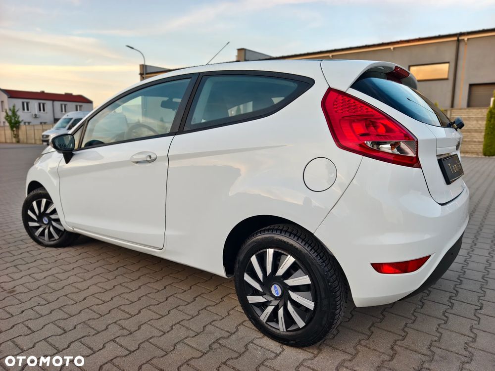 Ford Fiesta 1.25 Viva - 30
