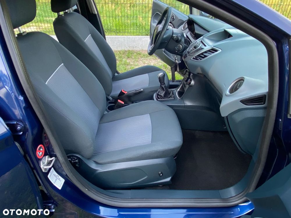Ford Fiesta 1.4 Trend - 34