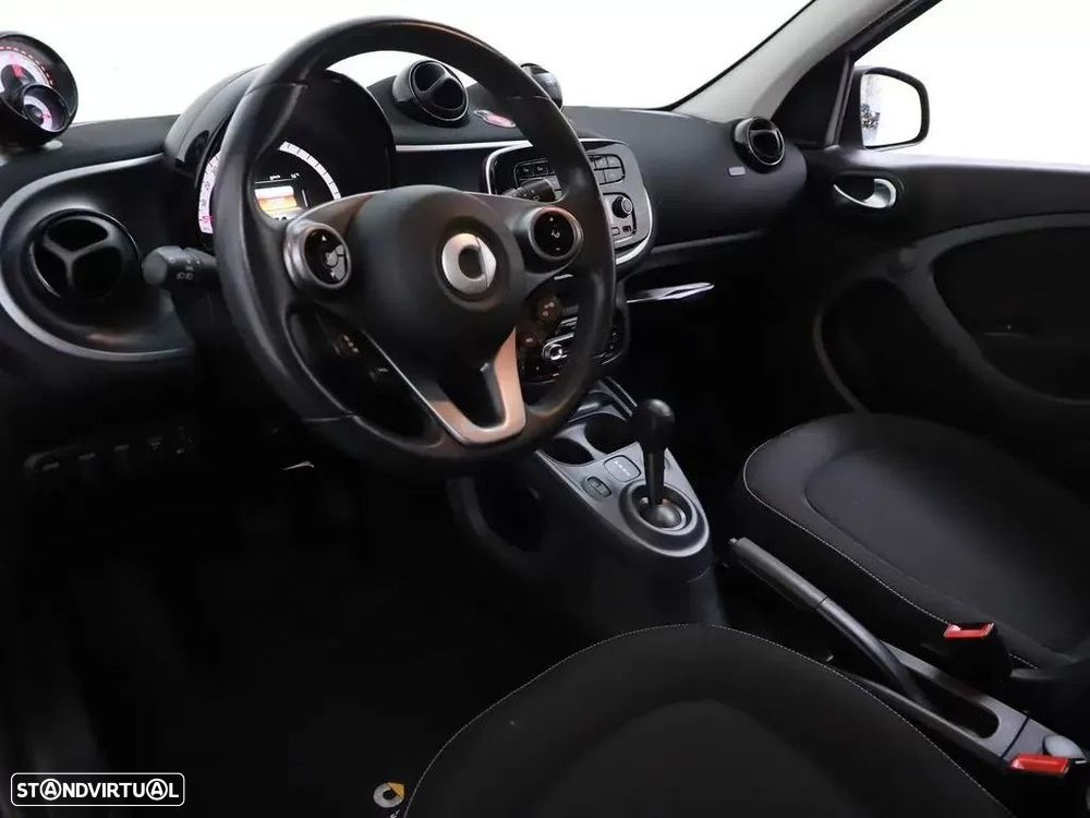 Smart ForFour EQ passion - 4