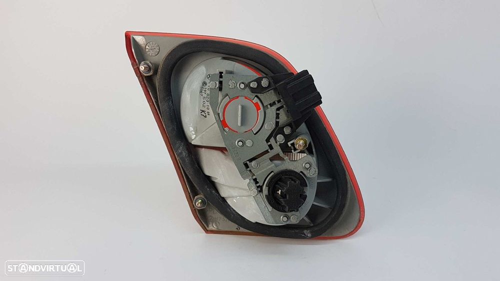 FAROLIM TRASEIRO DIREITO MERCEDES CLASE E (W210) BERLINA DIESEL 300 TURBODIESEL... - 3