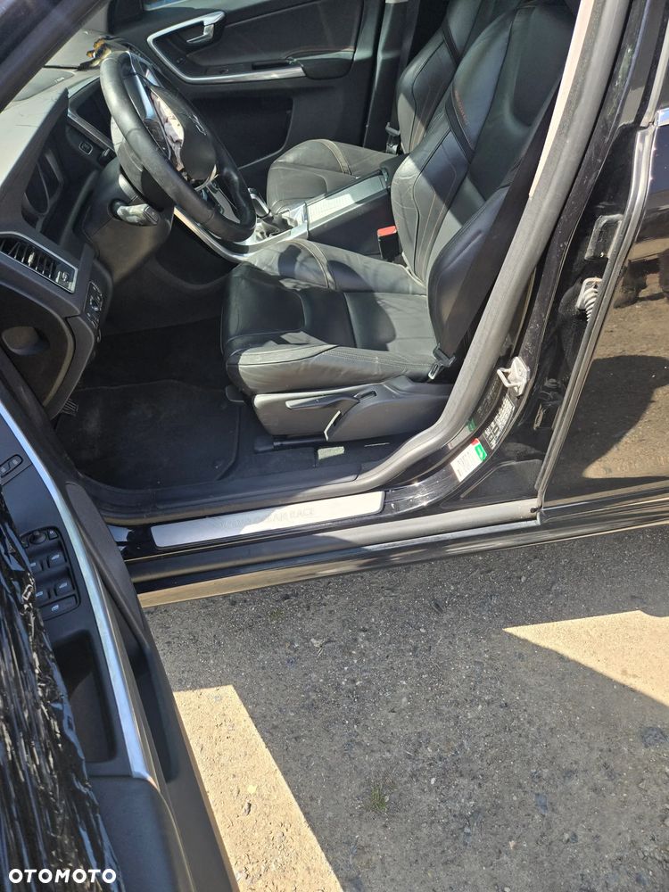 Volvo XC 60 D3 Ocean Race - 18