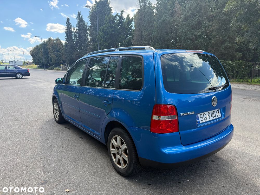 Volkswagen Touran 1.9 TDI - 6