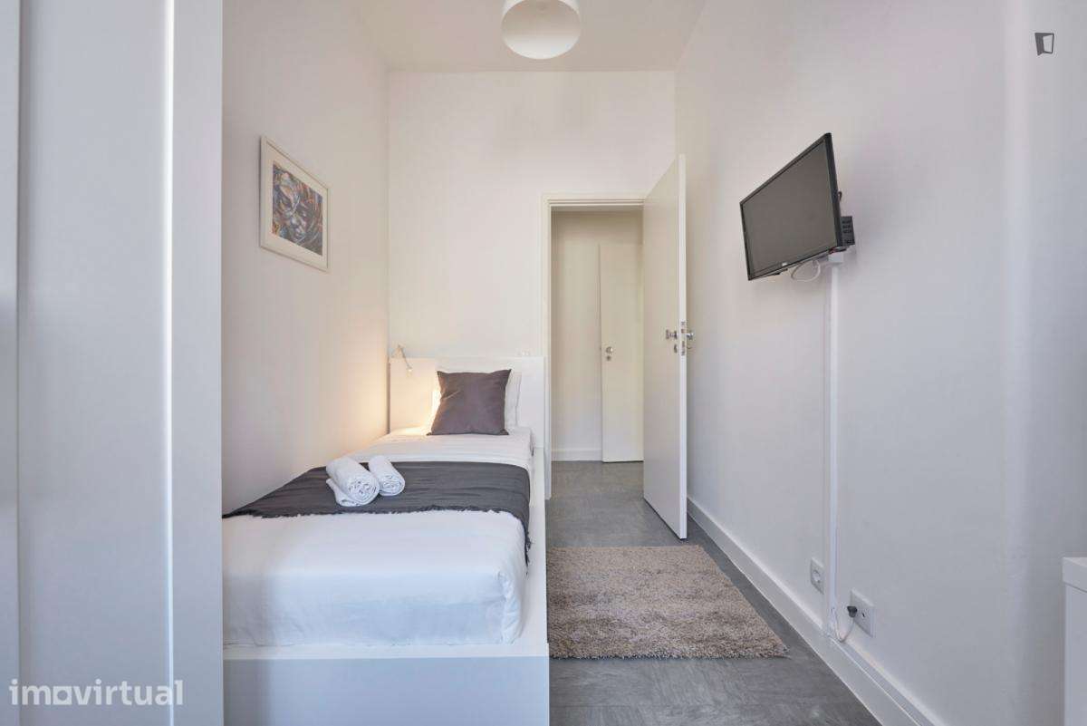 Quarto - localizado em Picoas Lisbon - Grande imagem: 3/18