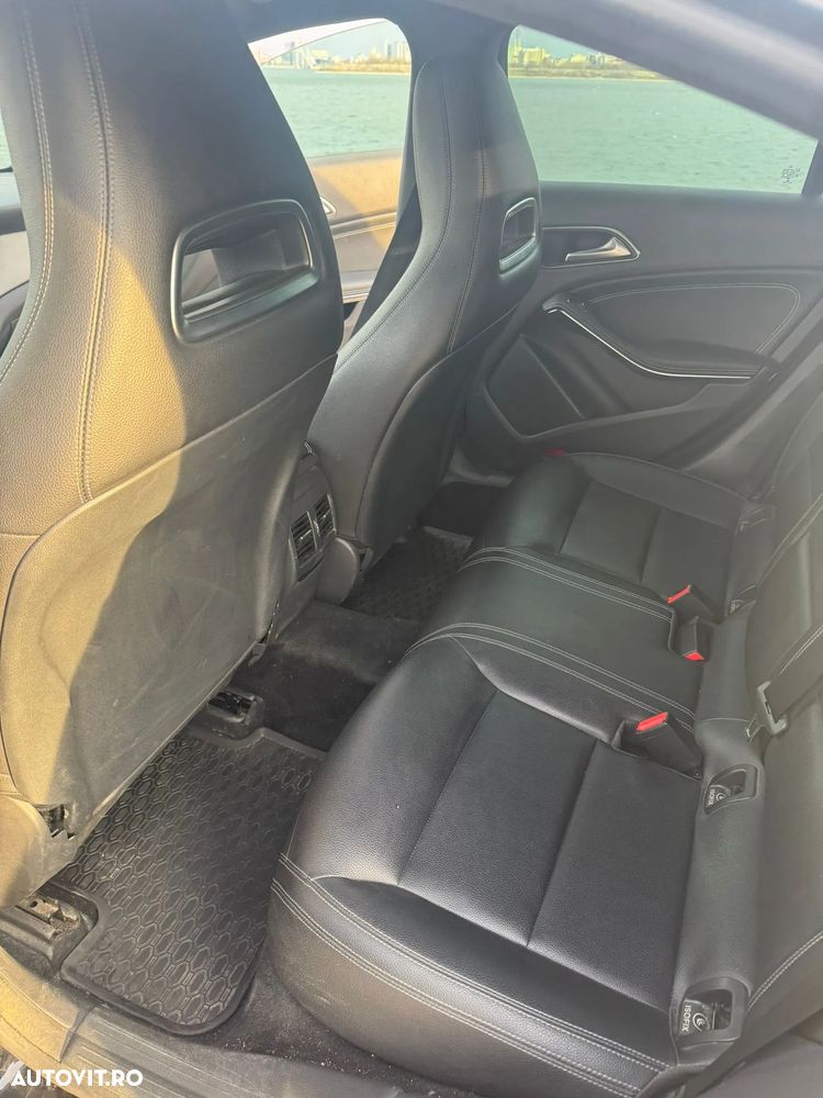 Mercedes-Benz CLA - 11