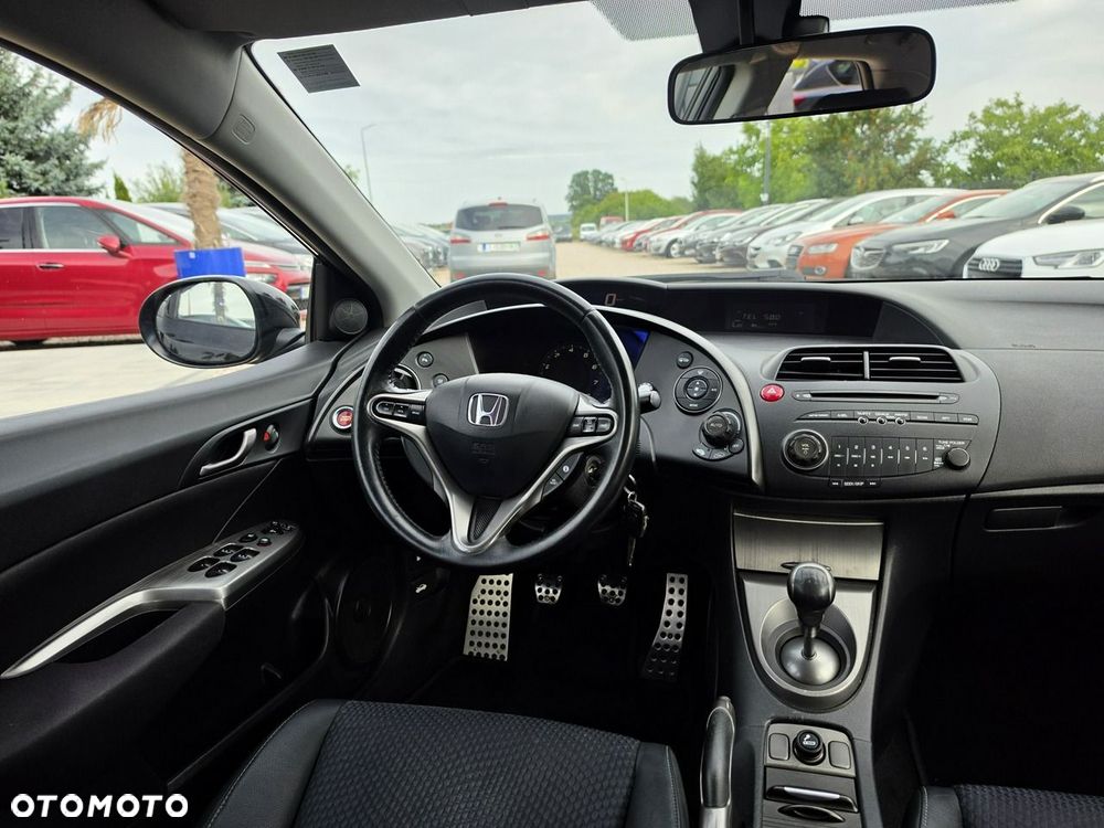 Honda Civic 1.8 Sport - 35