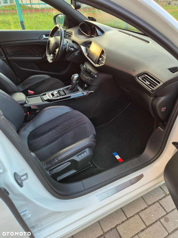 Peugeot 308 - 6