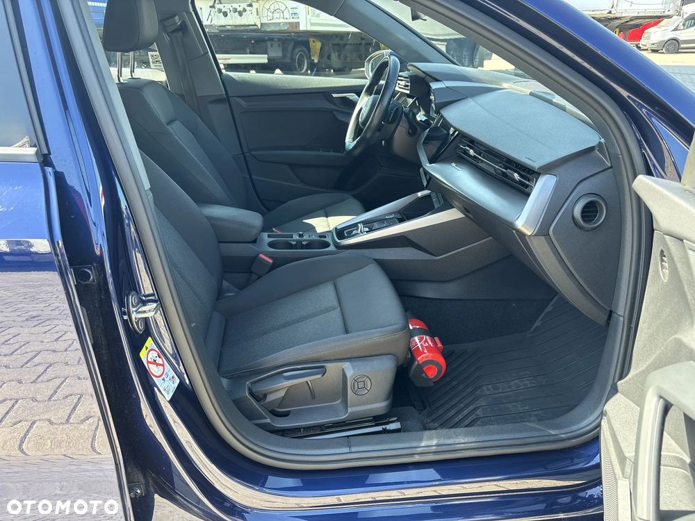 Audi A3 Sportback 30 TDI S tronic - 16