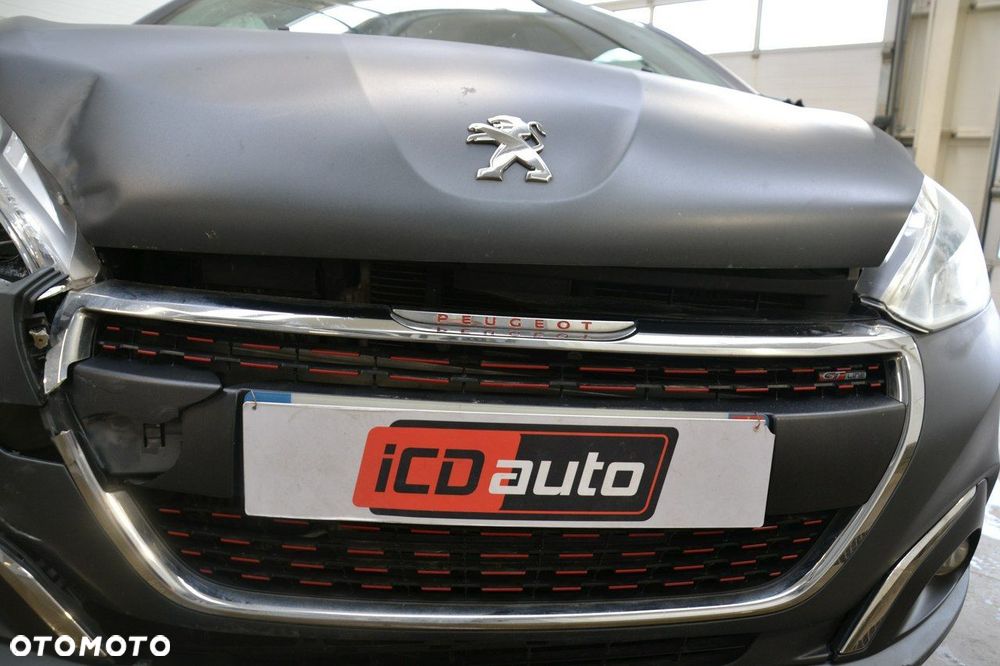 Peugeot 208 - 10