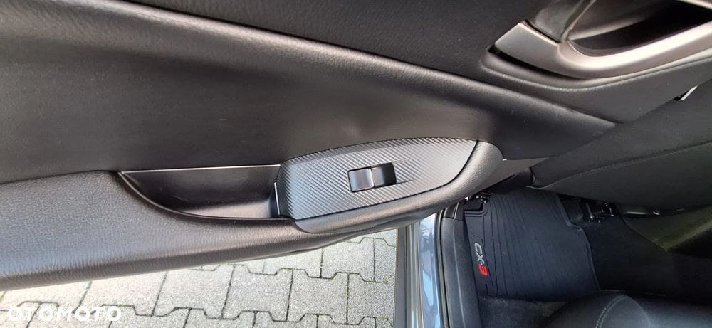 Mazda CX-3 SKYACTIV-G 121 FWD Signature+ - 18