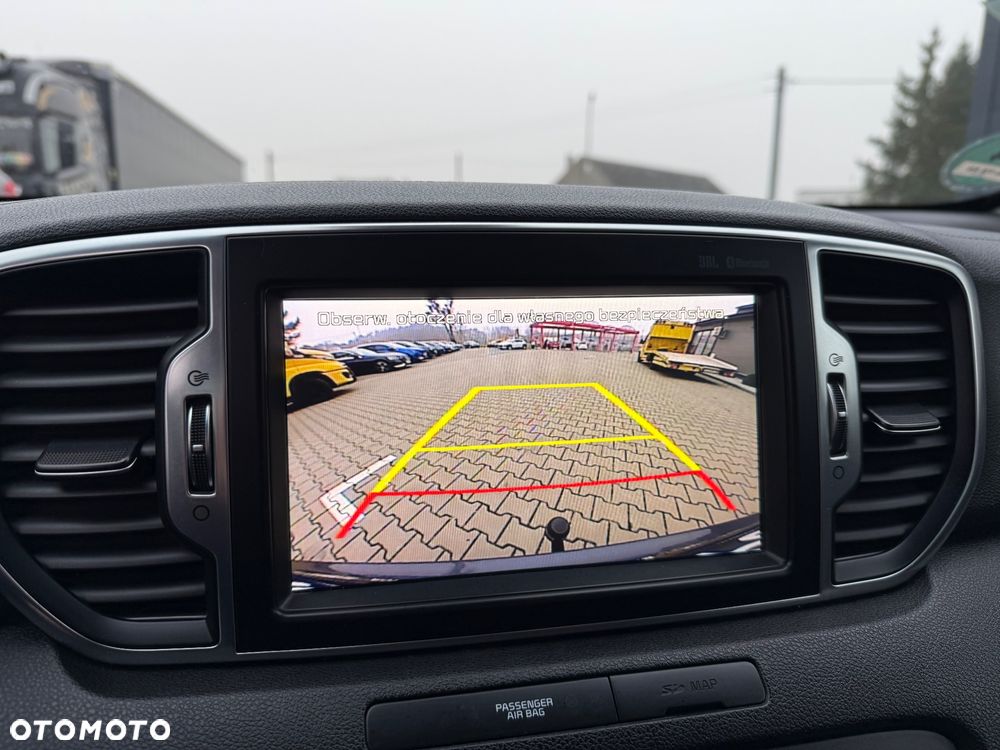 Kia Sportage 2,0 CRDI 2WD ISG Spirit - 24