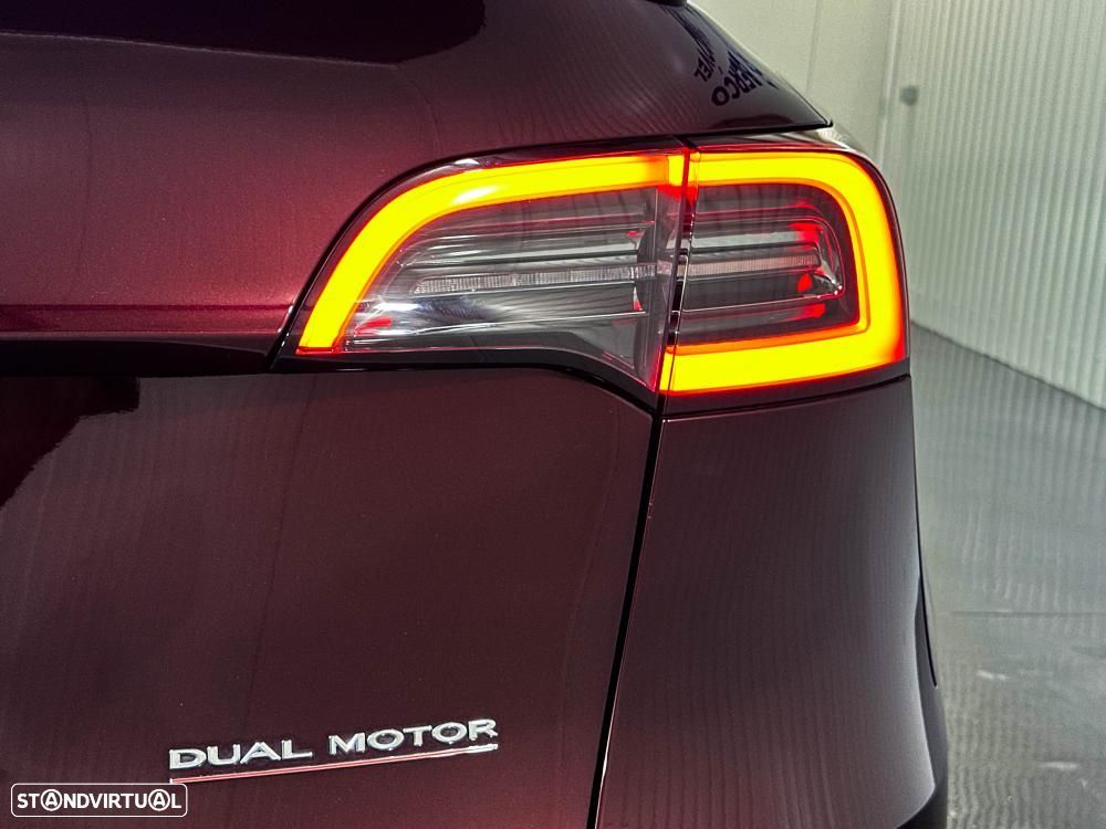 Tesla Model Y Performance Dual Motor AWD - 57