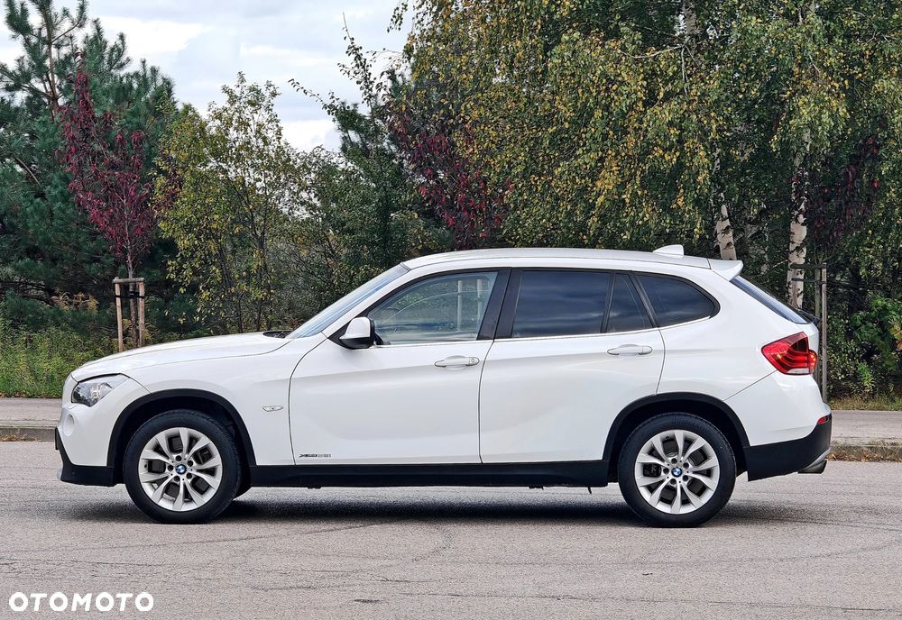 BMW X1 xDrive28i - 6