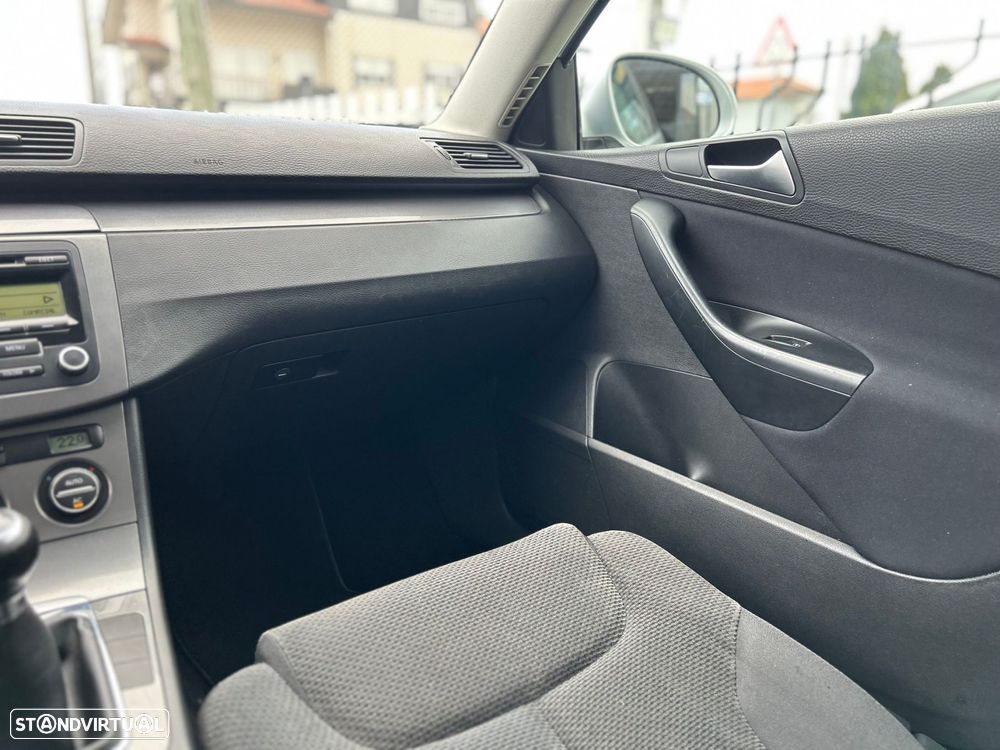 VW Passat Variant 1.9 TDi Confortline - 13