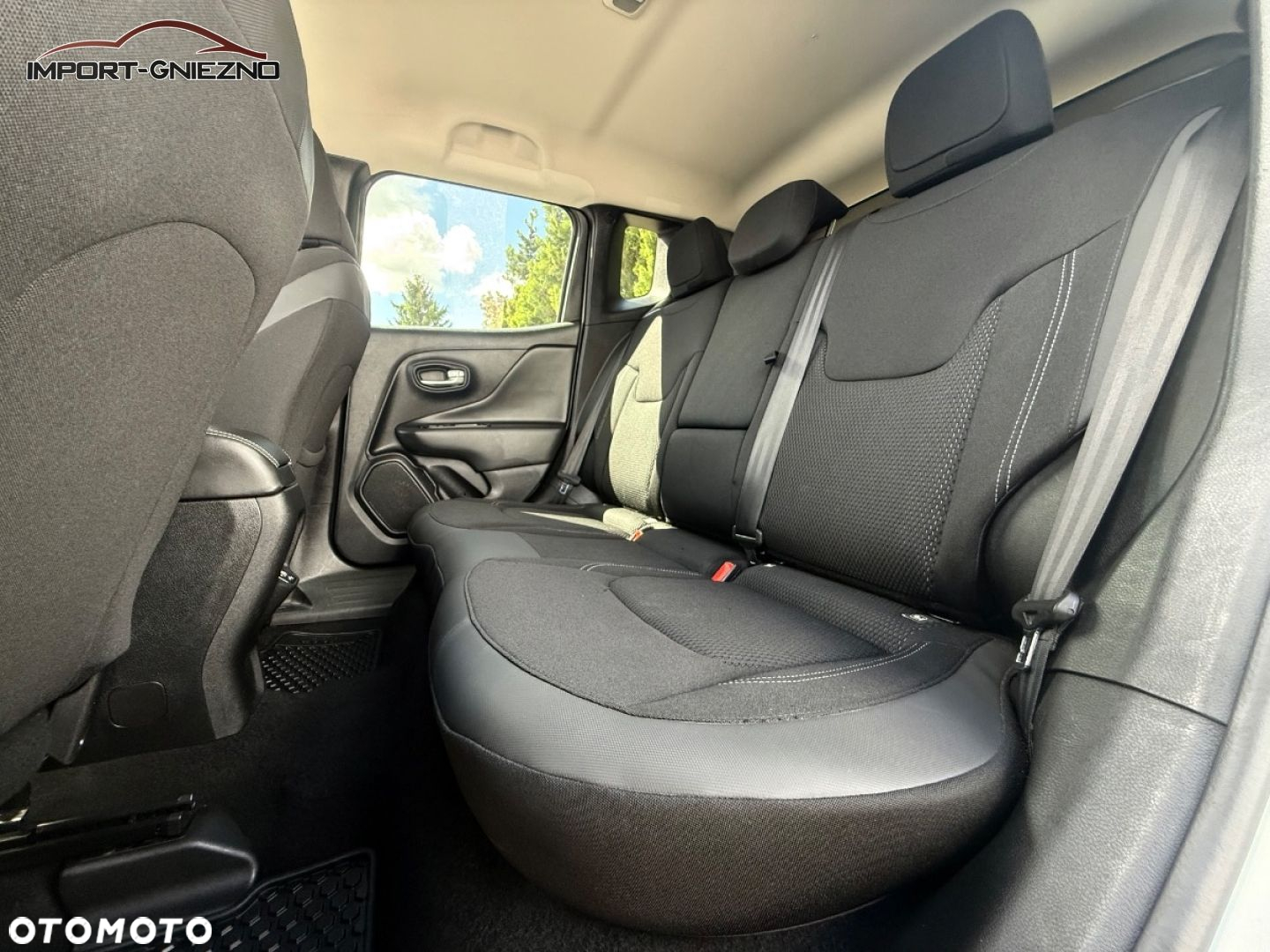 Jeep Renegade - 6