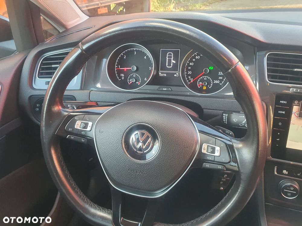 Volkswagen Golf 1.6 TDI BlueMotion Technology DSG Allstar - 11