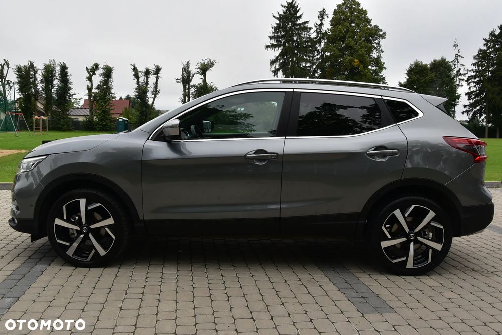 Nissan Qashqai 1.2 DIG-T Xtronic TEKNA+ - 34