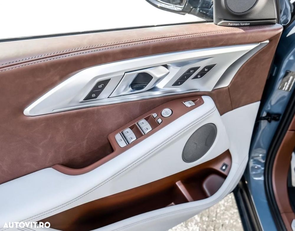 BMW XM 50e - 13