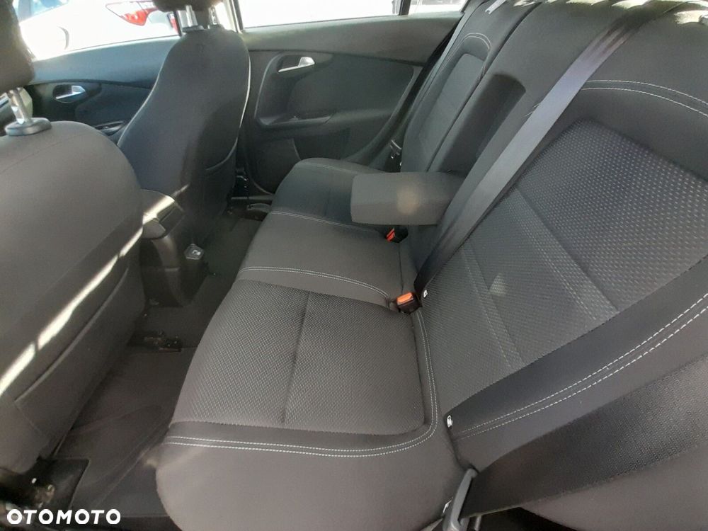 Fiat Tipo - 18