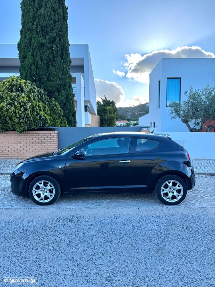 Alfa Romeo MiTo 1.3 JTD Distinctive S&S - 9
