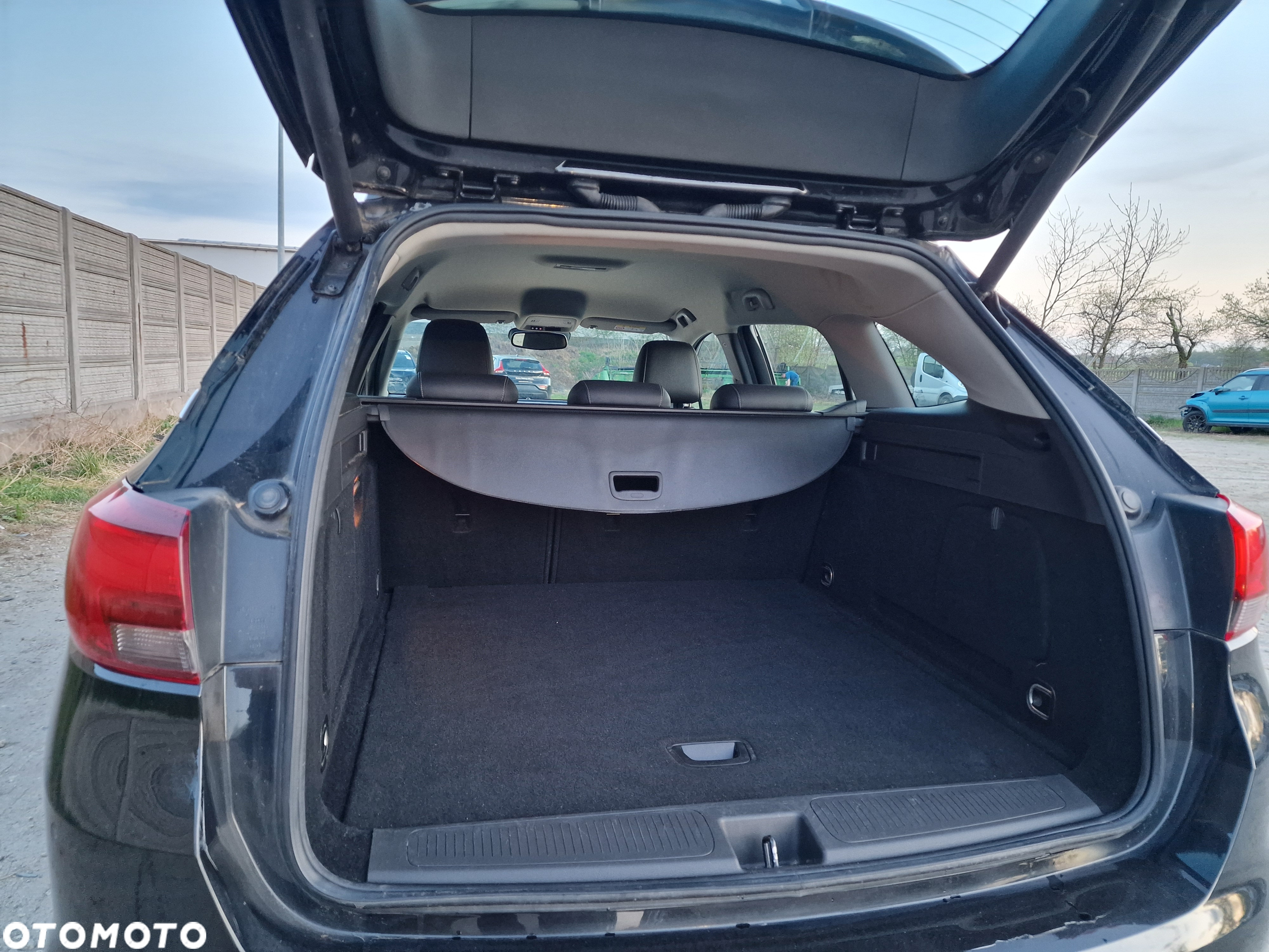 Opel Astra 1.4 Turbo Start/Stop Sports Tourer Innovation - 17