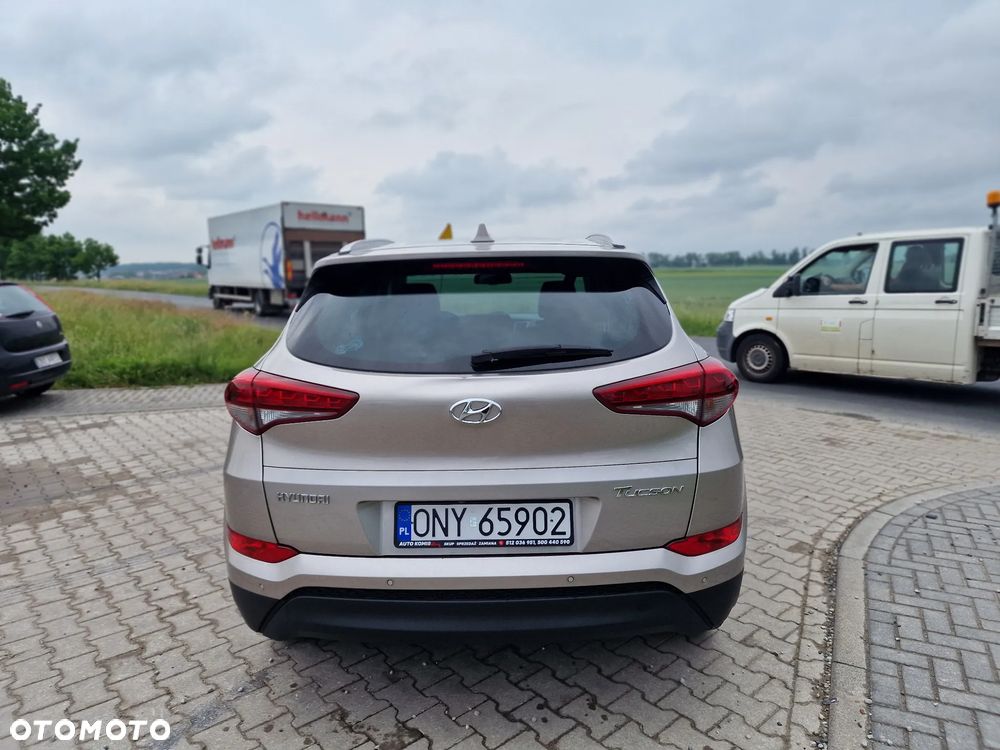 Hyundai Tucson - 12