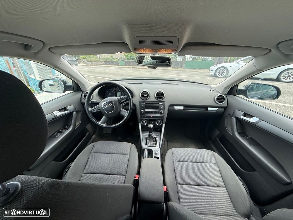 Audi A3 Sportback - 12