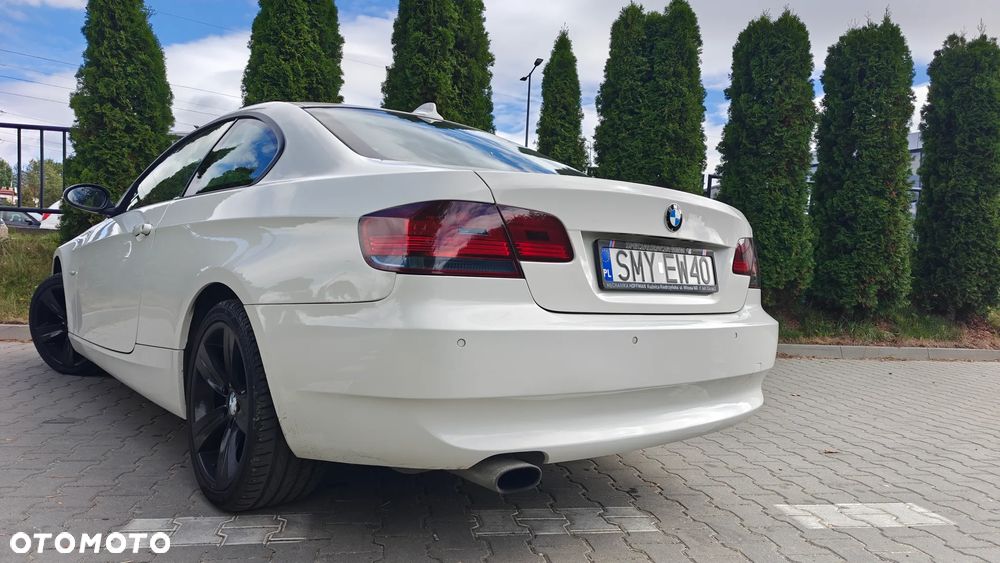 BMW Seria 3 320i - 6