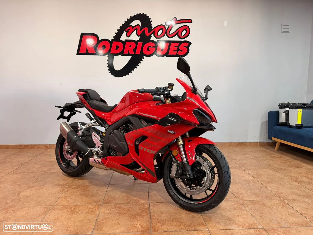 QJ Motor SRK 800 RR - ÚNICA UNIDADE EM PORTUGAL - 1