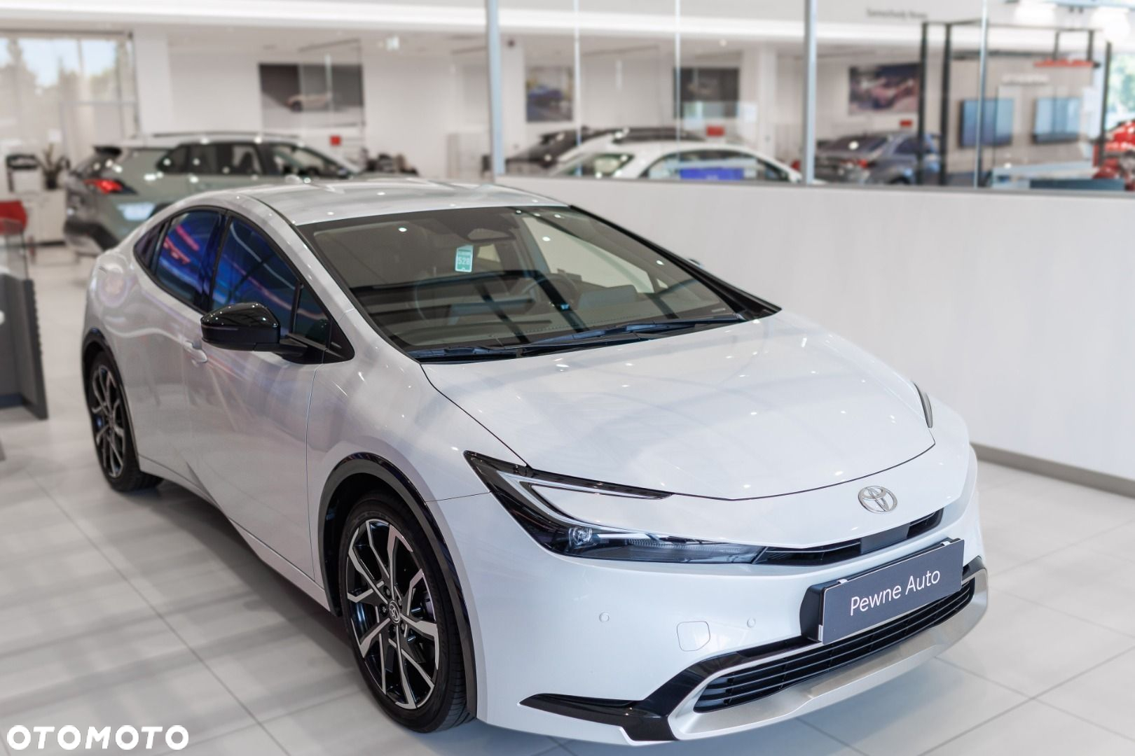 Toyota Prius - 4