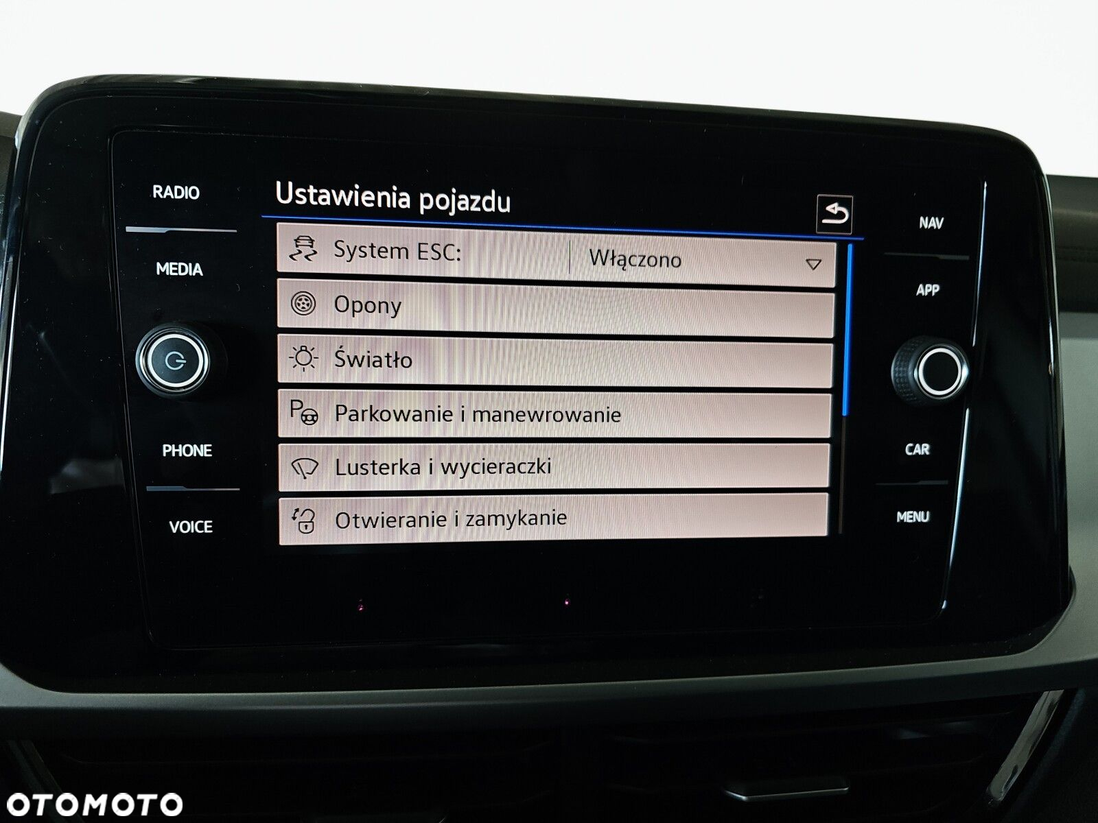 Volkswagen T-Roc 1.5 TSI Life DSG - 23