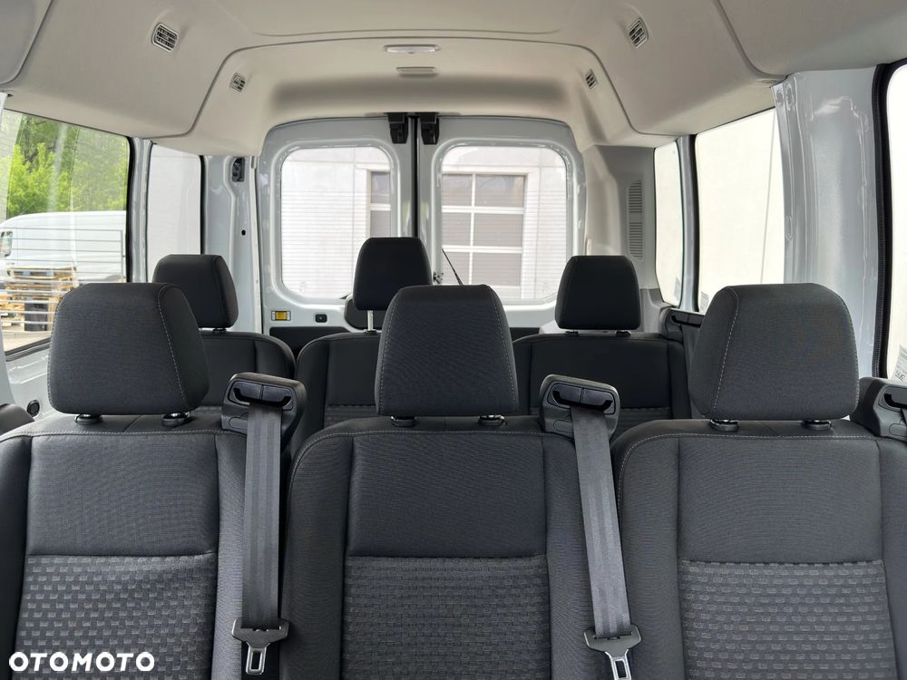 Ford Transit - 24