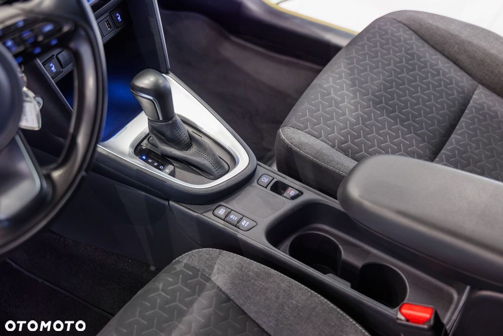 Toyota Yaris Cross Hybrid 1.5 Comfort - 36