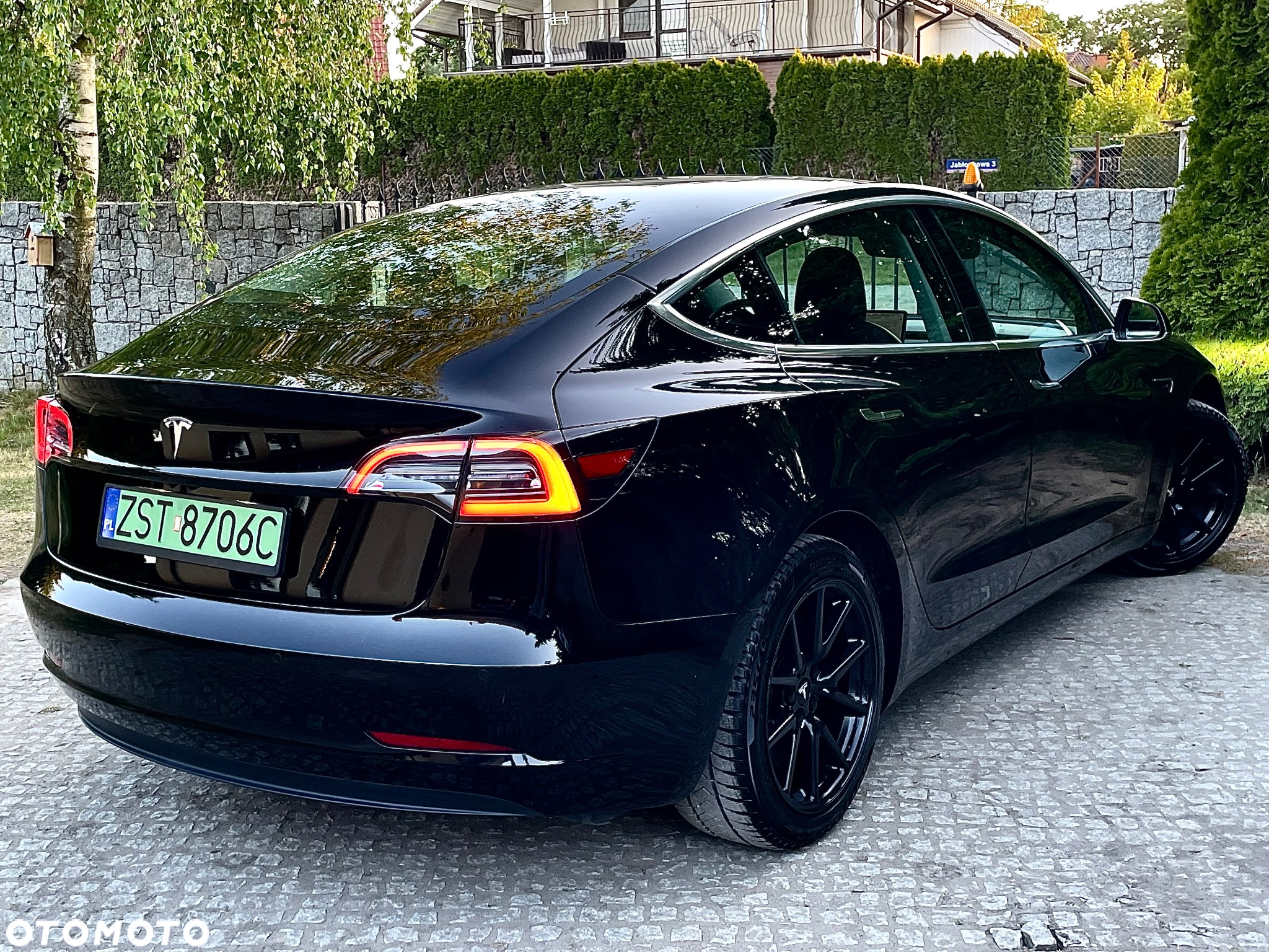 Tesla Model 3 Standard Reichweite Plus Hinterradantrieb - 13