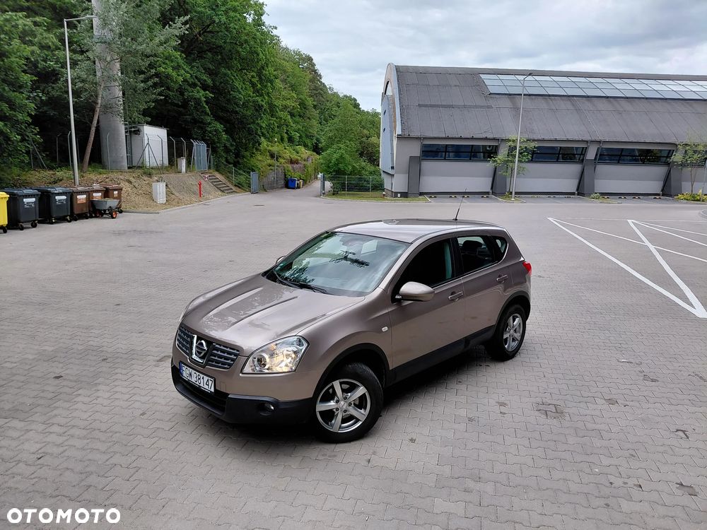 Nissan Qashqai 2.0 Tekna CVT - 1