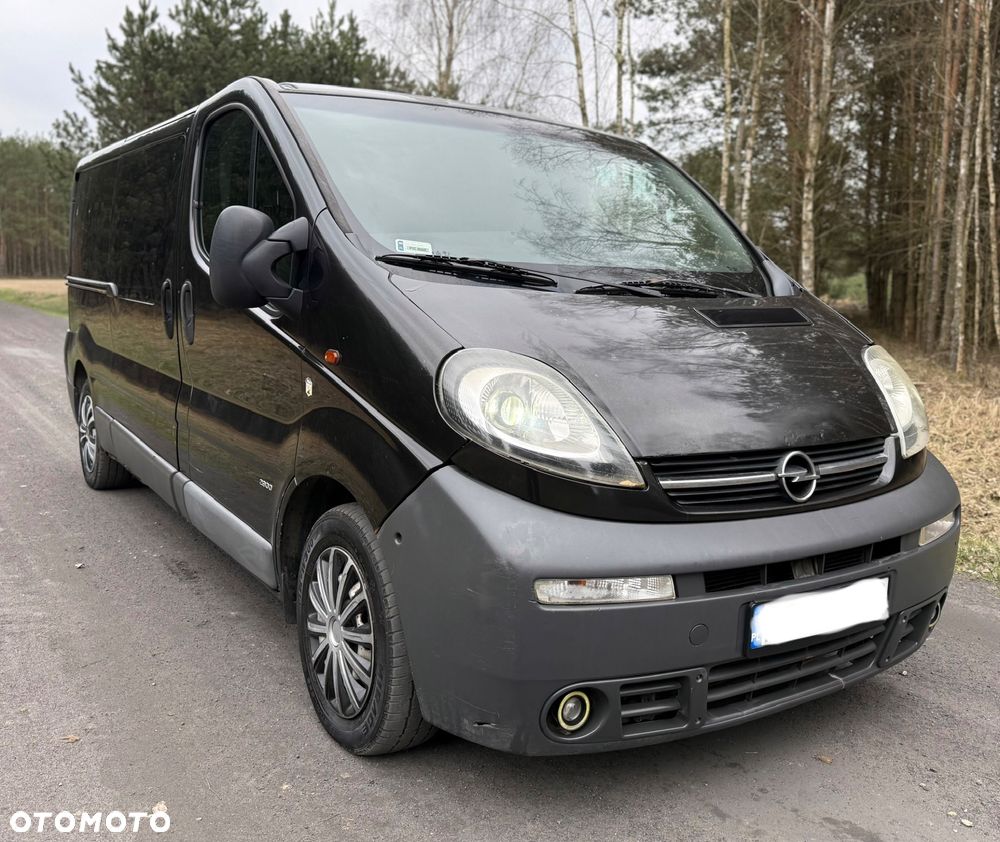 Opel Vivaro - 2