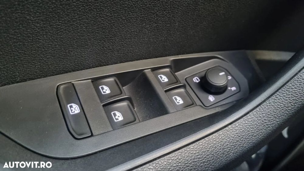 Skoda Karoq 2.0 TSI 4X4 DSG Sportline - 20