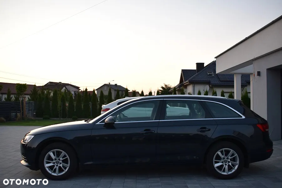Audi A4 2.0 TFSI ultra - 3