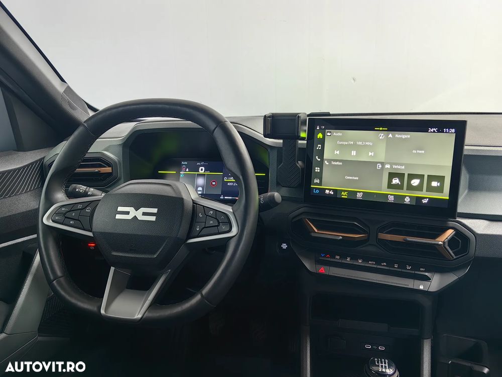 Dacia Duster TCe 130 4X4 MHEV Extreme - 28