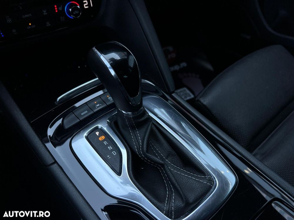 Opel Insignia - 16