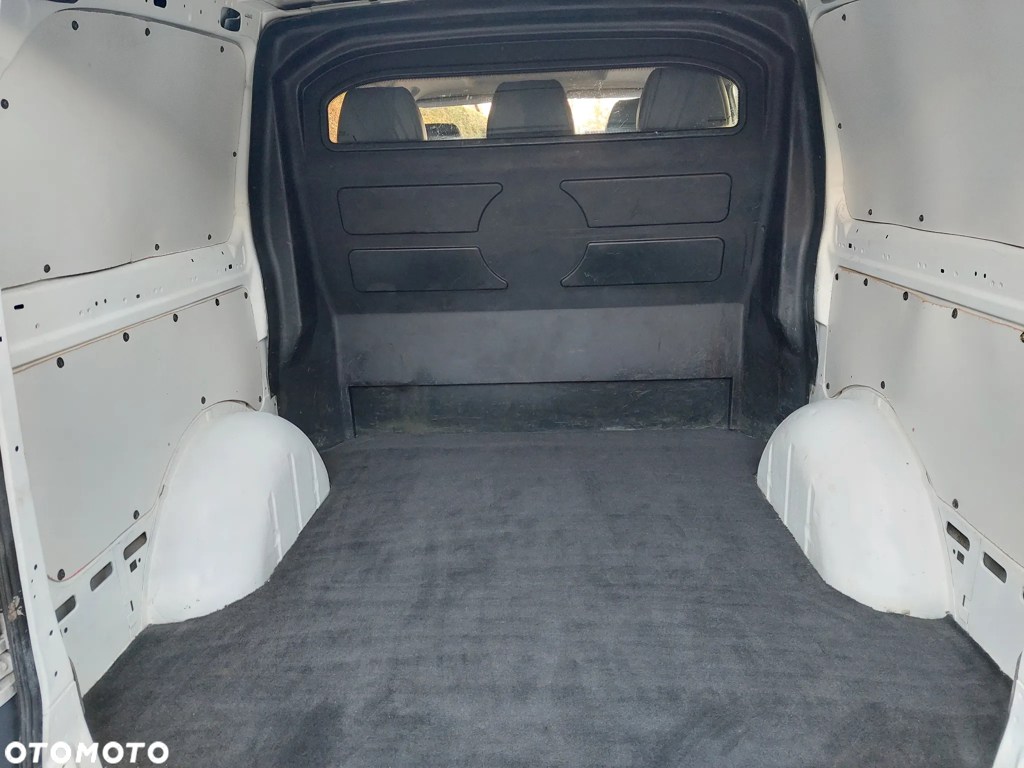 Mercedes-Benz Vito - 18